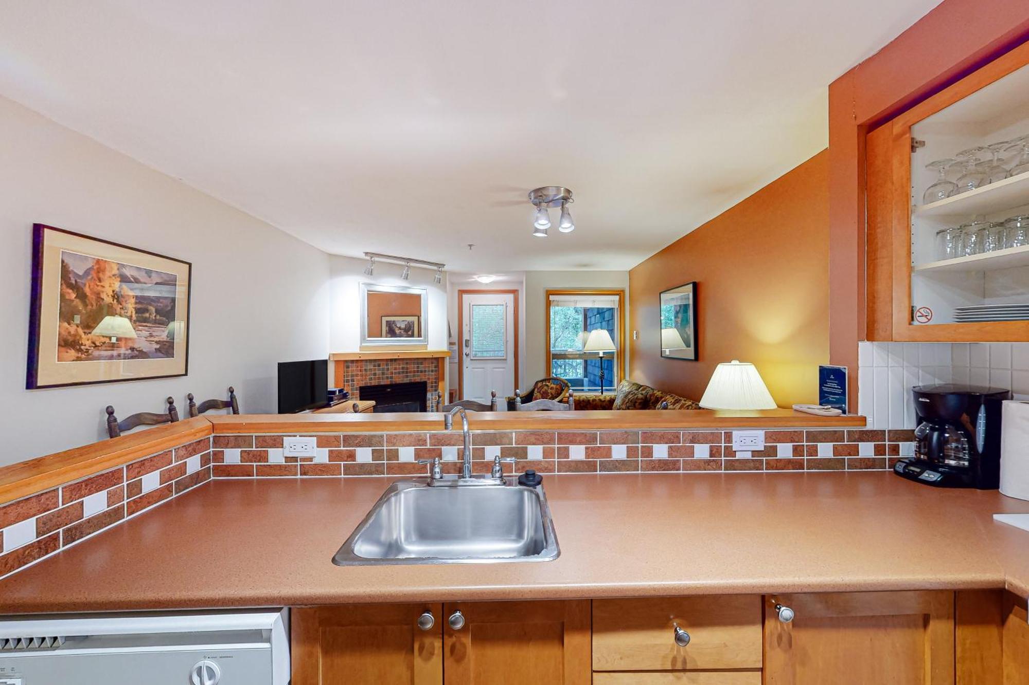 Glacier'S Reach 115B Whistler Exterior foto