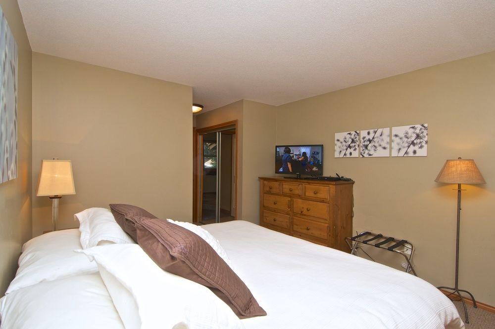 Glacier'S Reach 115B Whistler Exterior foto