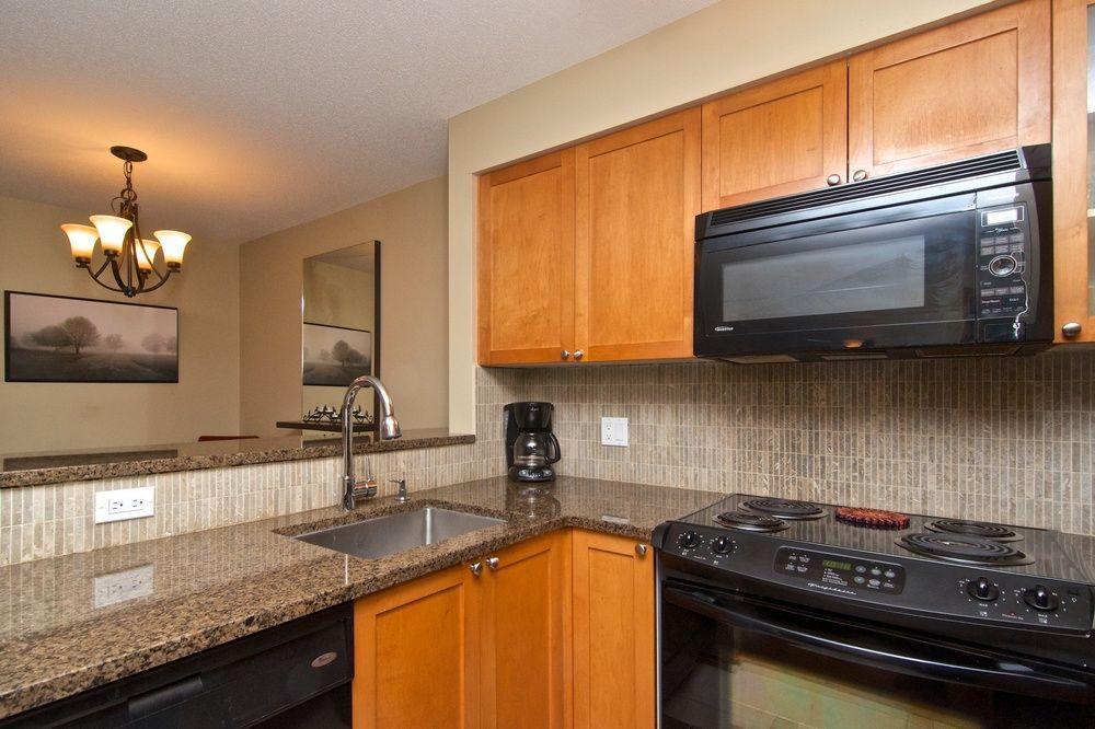 Glacier'S Reach 115B Whistler Exterior foto