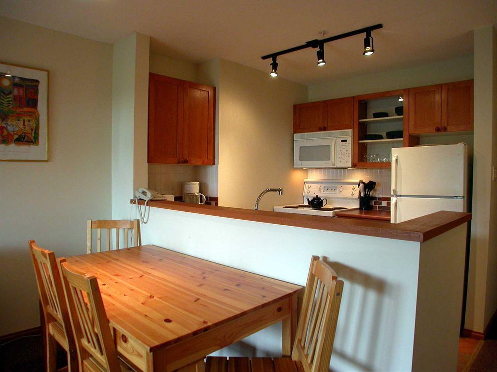 Glacier'S Reach 115B Whistler Exterior foto